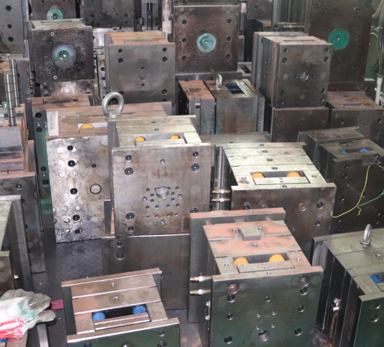 硅膠制品為什么要先開樣品模具？